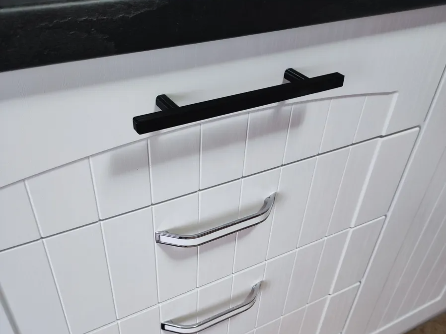 Drawer handle